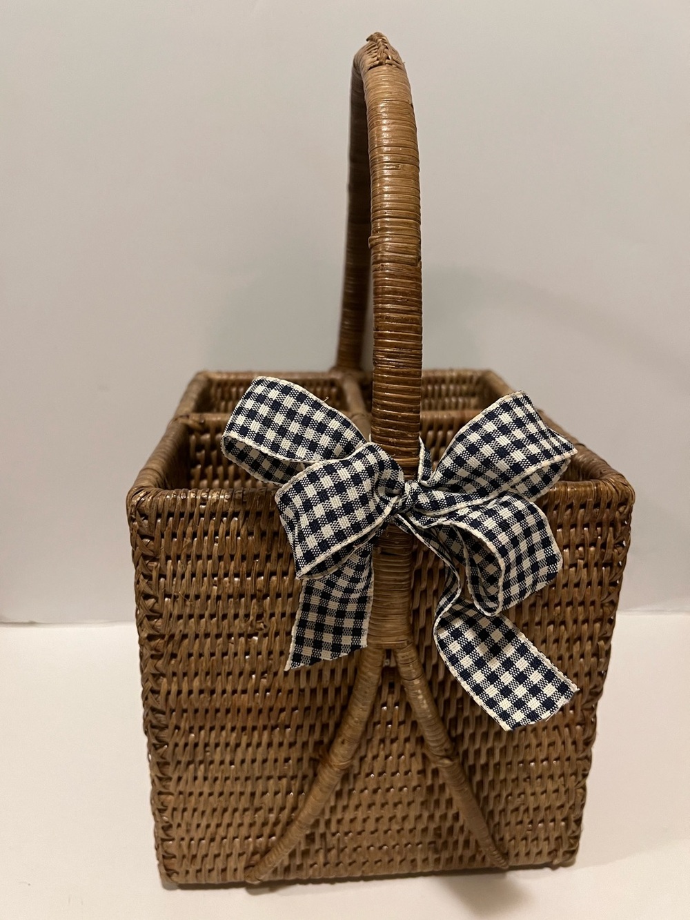 RATTAN CUTLERY BASKET w/ FRENCH CHECK BOW.